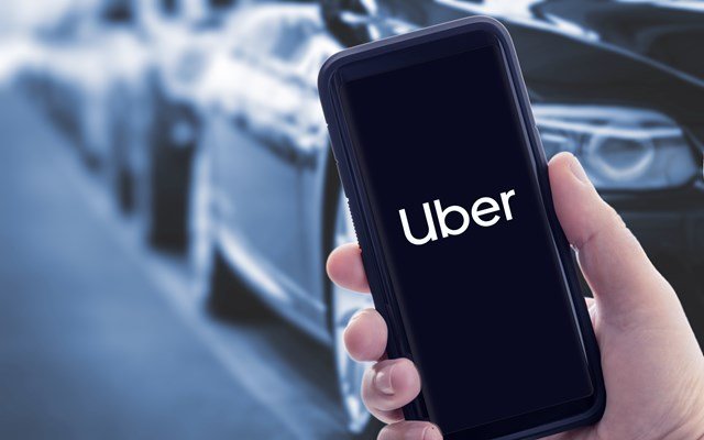 Μελέτη ΙΟΒΕ: Οι διαδρομές ταξί της Uber συνεισέφεραν €110 εκατ. στο ελληνικό ΑΕΠ το 2024