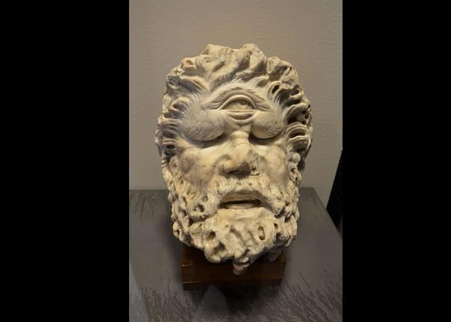 the-cyclops-of-kozani,-greece:-myth,-mystery,-and-a-forgotten-discovery