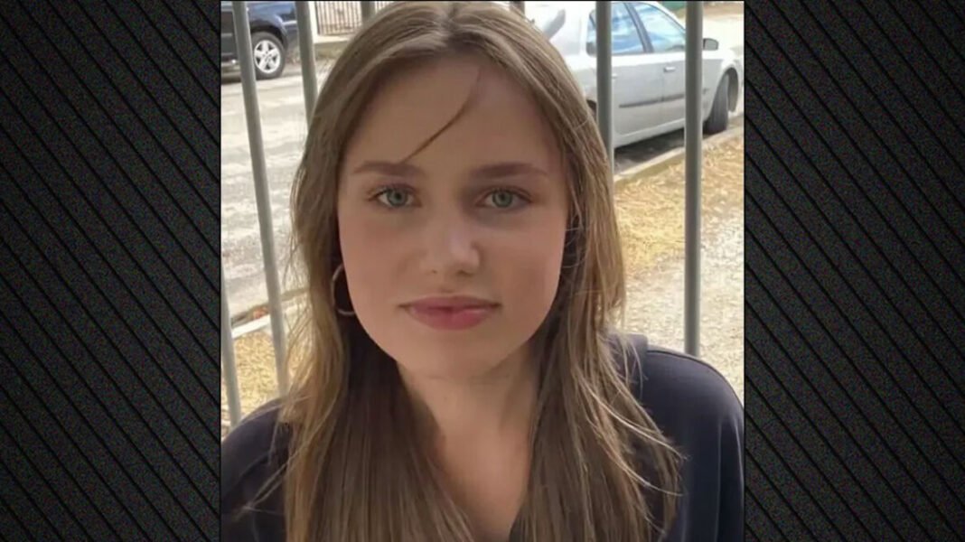 «Στην οικογένεια είναι όλα καλα, είχε τεράστια προβλήματα στο σχολείο» υποστηρίζει ο πατέρας της 16χρονης Λόρας