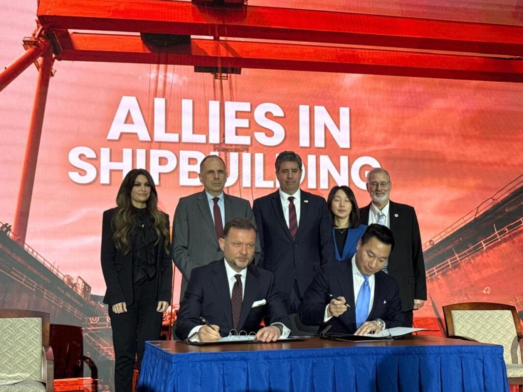 Αποστολή enikos στην-Ουάσινγκτον:-Ελλάδα-–-ΗΠΑ-–-Κορέα-υπέγραψαν-για-τη-ναυπήγηση-πλοίων-και-για-επενδύσεις-στην-ενέργεια