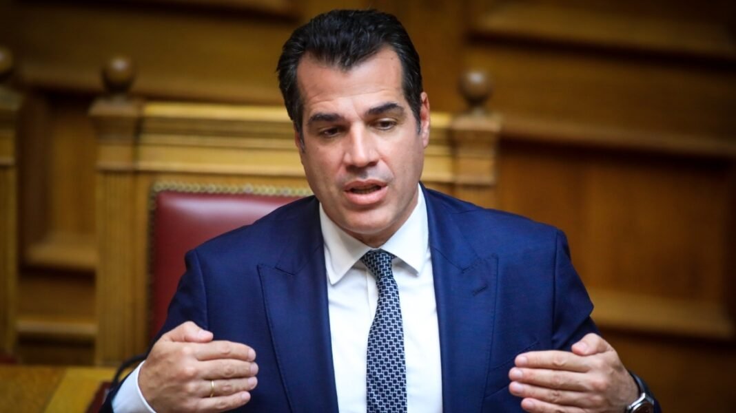 1.000 ανακλήσεις ασύλου έως τον προσεχή Ιούνιο προαναγγέλλει ο Θάνος Πλεύρης