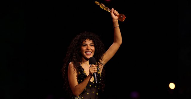 Brit Awards 2026: Κυριάρχησε η Olivia Dean – Δείτε τη λίστα με τους νικητές