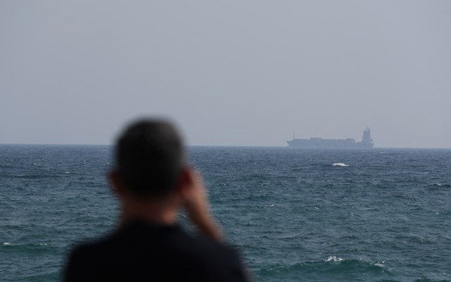 Φρουροί της Επανάστασης: Επίθεση σε τρία αμερικανικά και βρετανικά τάνκερ – Ένας νεκρός