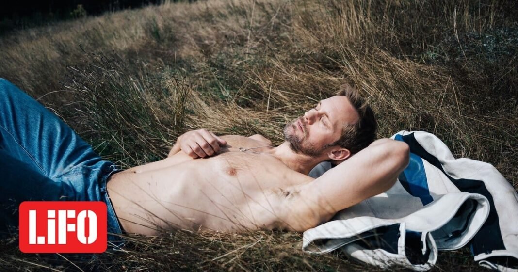 Σινεμά:-pillion,-(pillion)