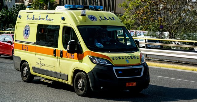 Tροχαίο στην Εθνική Πρέβεζας – Ηγουμενίτσας, διασωληνωμένος 58χρονος οδηγός μοτοσικλέτας