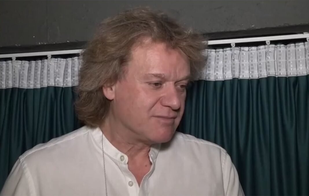 Πέτρος Γαϊτάνος για Eurovision: «Βγάζει μια αρρωστημένη εγωπάθεια – Δεν πρέπει να γελοιοποιείται η ανθρώπινη προσωπικότητα για να ξεχωρίζει κάποιος»