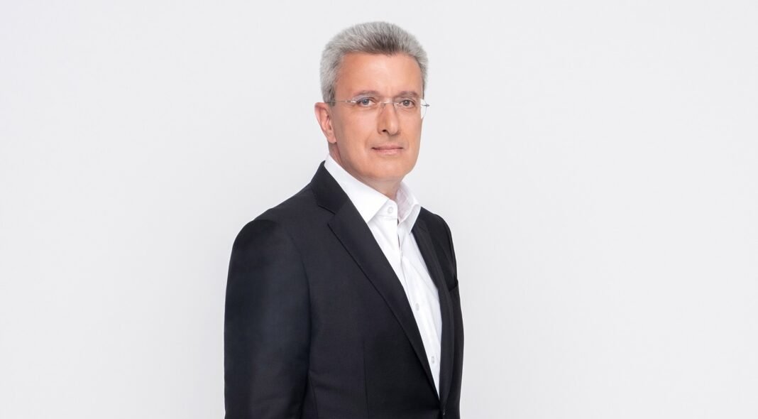 Πρόσωπο-με-Πρόσωπο:-Στο-επίκεντρο-το-Εθνικό-Σύστημα-Υγείας-–-Την-Πέμπτη-στις-24:00