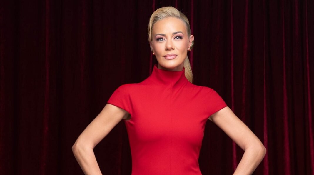 «moments» με-την-Ζέτα-Μακρυπούλια-–-Πρεμιέρα-το-Σάββατο-21-Μαρτίου