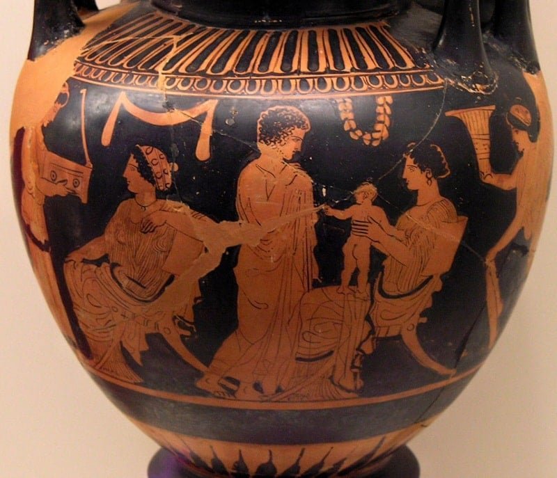 How Ancient Greek Women of Athens Turned Their Clothes Into Weapons