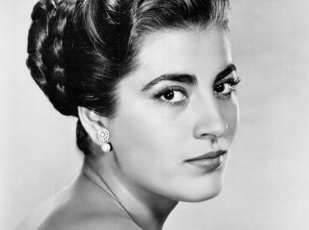 Ten Influential Greek Women Who Shaped Modern Greece