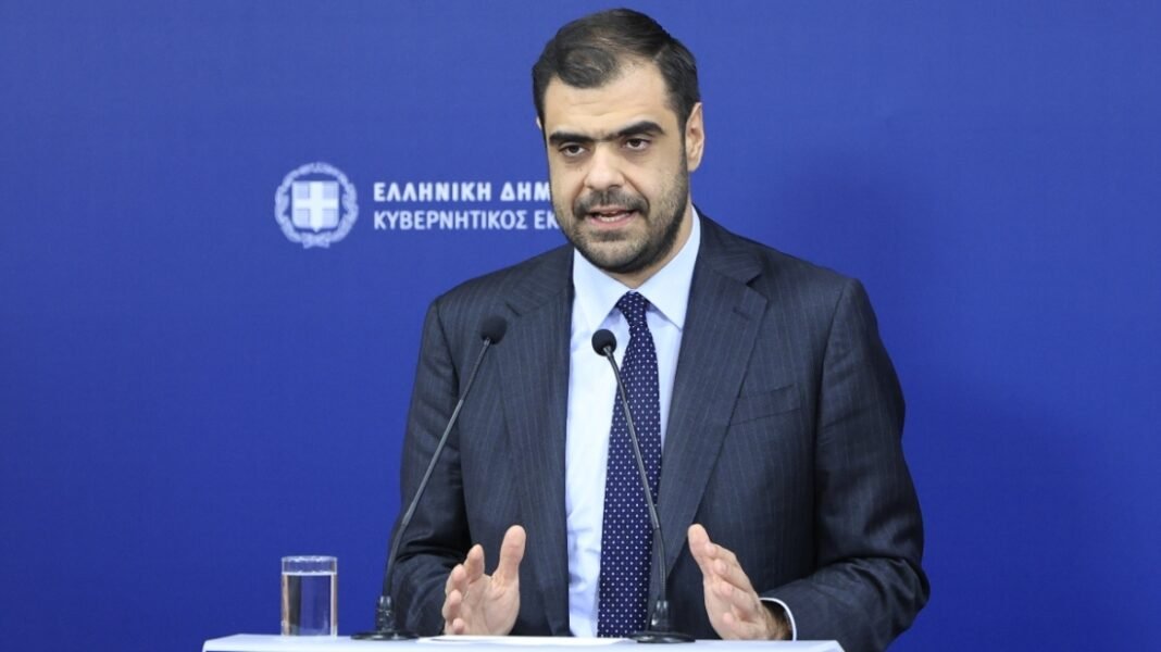 Μαρινάκης για την απώλεια του Γιώργου Βότση: Ήταν ένας δημοσιογράφος που τιμούσε το λειτούργημα και την υπογραφή του Μαρινάκης για την απώλεια του Γιώργου Βότση: Ήταν ένας δημοσιογράφος που τιμούσε το λειτούργημα και την υπογραφή του