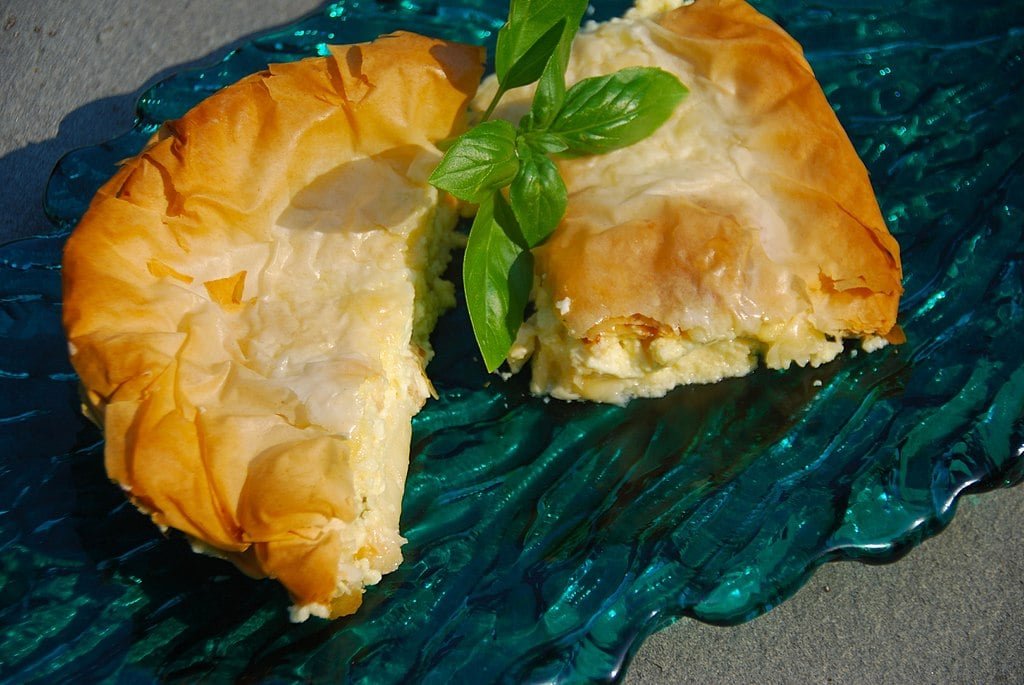 The 50 Kinds of Pies Greeks Brought to the US the-50-kinds-of-pies-greeks-brought-to-the-us