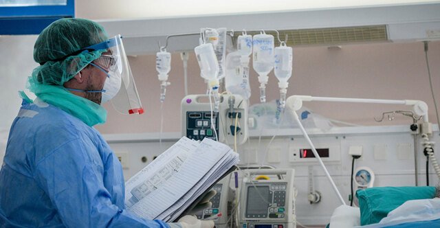 Λεωφορείο-παρέσυρε-13χρονη-στην-Καβάλα,-«είναι-σε-κώμα-με-σοβαρές-βλάβες-στον-εγκέφαλό»-είπε-η-μητέρα-της