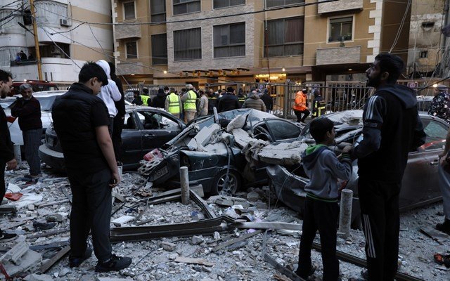 live-–-Πόλεμος-στη-Μέση-Ανατολή:-Το-Ιράν-επιχειρεί-να-ναρκοθετήσει-τα-Στενά-του-Ορμούζ,-βυθίζουν-ναρκοθετικά-οι-ΗΠΑ-–-Μπαράζ-πληγμάτων-σε-Ιράν,-Λίβανο,-Ισραήλ,-Κόλπο