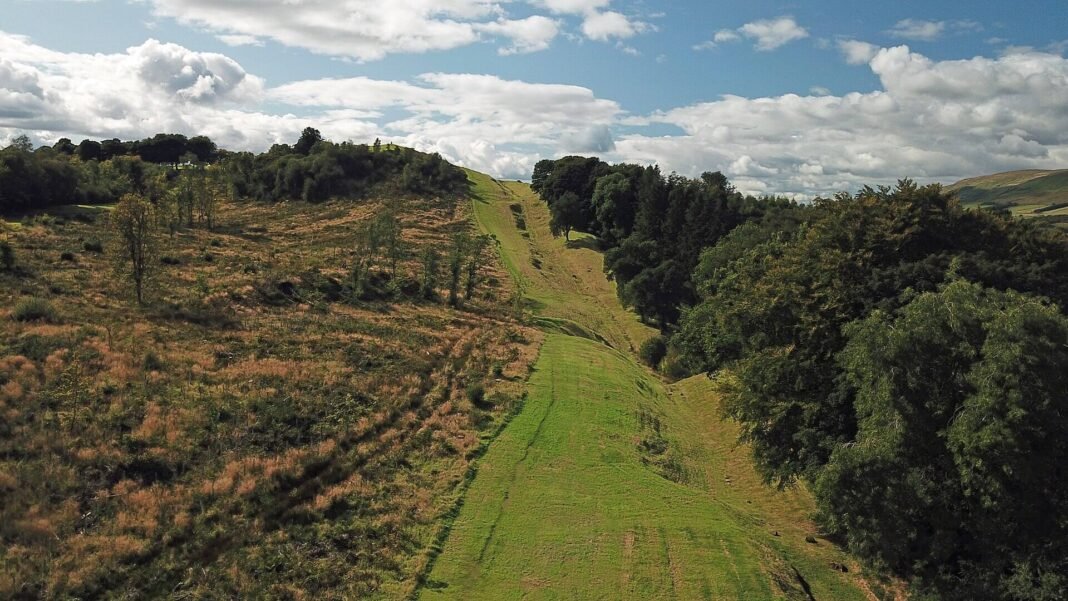 Archaeologists Uncover Previously Unknown Roman Fortlet in Scotland