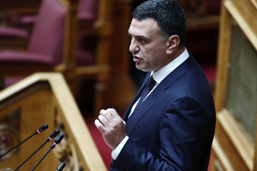 Κικίλιας: Χτύπημα σε ελληνόκτητο πλοίο με 10 Έλληνες ναυτικούς στη Μαύρη Θάλασσα