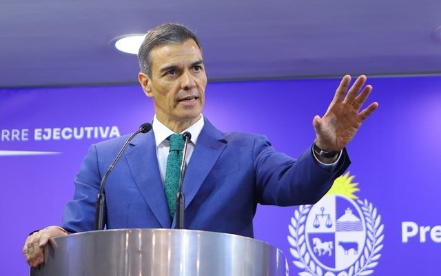 Σάντσεθ: Tο Ισραήλ θέλει να προκαλέσει στον Λίβανο “την ίδια καταστροφή” με τη Γάζα Σάντσεθ:-tο-Ισραήλ-θέλει-να-προκαλέσει-στον-Λίβανο-“την-ίδια-καταστροφή”-με-τη-Γάζα
