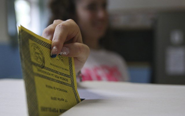 Ιταλία: Παραιτήθηκε ο υφυπουργός Δικαιοσύνης μετά την ήττα στο δημοψήφισμα Ιταλία:-Παραιτήθηκε-ο-υφυπουργός-Δικαιοσύνης-μετά-την-ήττα-στο-δημοψήφισμα