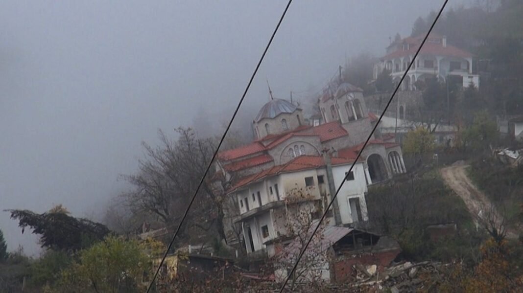 Ropoto: Greece’s Sinking Ghost Town and Its Leaning Church That Tests Your Balance ropoto:-greece’s-sinking-ghost-town-and-its-leaning-church-that-tests-your-balance