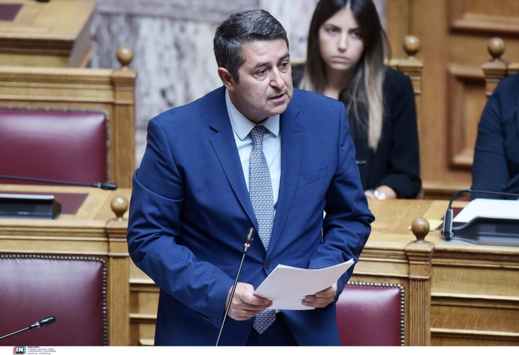 Οργισμένη-απάντηση-Μυλωνάκη-σε-δημοσίευμα,-προσφεύγει-στη-Δικαιοσύνη-–-«Πλαστά-τα-μηνύματα,-κανείς-δεν-θα-παίξει-με-το-όνομα-και-την-ακεραιότητά-μου»