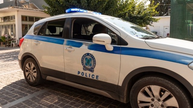 Συνελήφθη-για-κλοπή-αυτοκινήτου-στη-Λέσβο