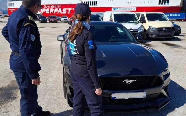 ΑΑΔΕ: Δεσμεύτηκαν 229 πολυτελή ΙΧ με ξένες πινακίδες μεταξύ των οποίων Ferrari, Bentley, Jaguar ΑΑΔΕ:-Δεσμεύτηκαν-229-πολυτελή-ΙΧ-με-ξένες-πινακίδες-μεταξύ-των-οποίων-ferrari,-bentley,-jaguar