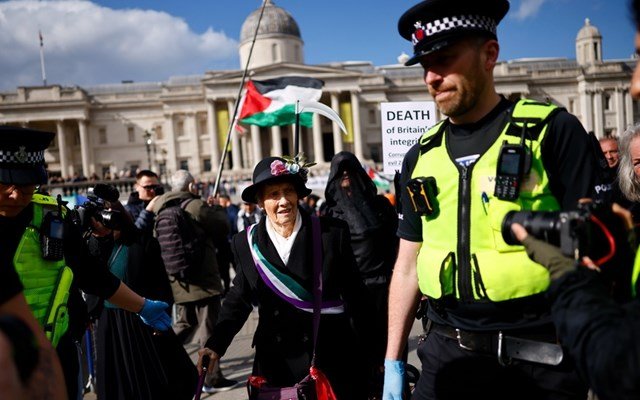 Πάνω-από-200-συλλήψεις-σε-διαδήλωση-υπέρ-της-palestine-action-στο-Λονδίνο