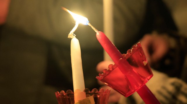 Με κατάνυξη γιορτάζουν οι Έλληνες την Ανάσταση σε όλη την Ελλάδα, δείτε live τη λειτουργία στη Μητρόπολη Αθηνών Με-κατάνυξη-γιορτάζουν-οι-Έλληνες-την-Ανάσταση-σε-όλη-την-Ελλάδα,-δείτε-live-τη-λειτουργία-στη-Μητρόπολη-Αθηνών