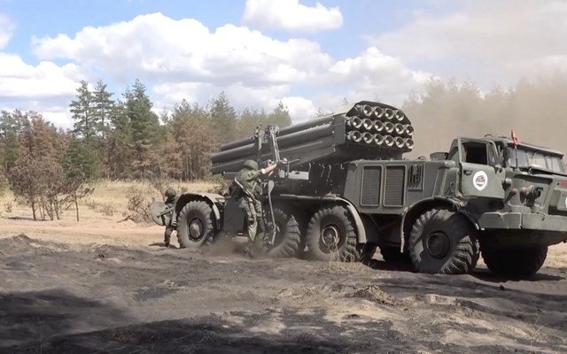 Interfax: Η Μόσχα κατηγορεί το Κίεβο ότι παραβίασε την εκεχειρία για το Πάσχα 6.558 φορές interfax:-Η-Μόσχα-κατηγορεί-το-Κίεβο-ότι-παραβίασε-την-εκεχειρία-για-το-Πάσχα-6.558-φορές