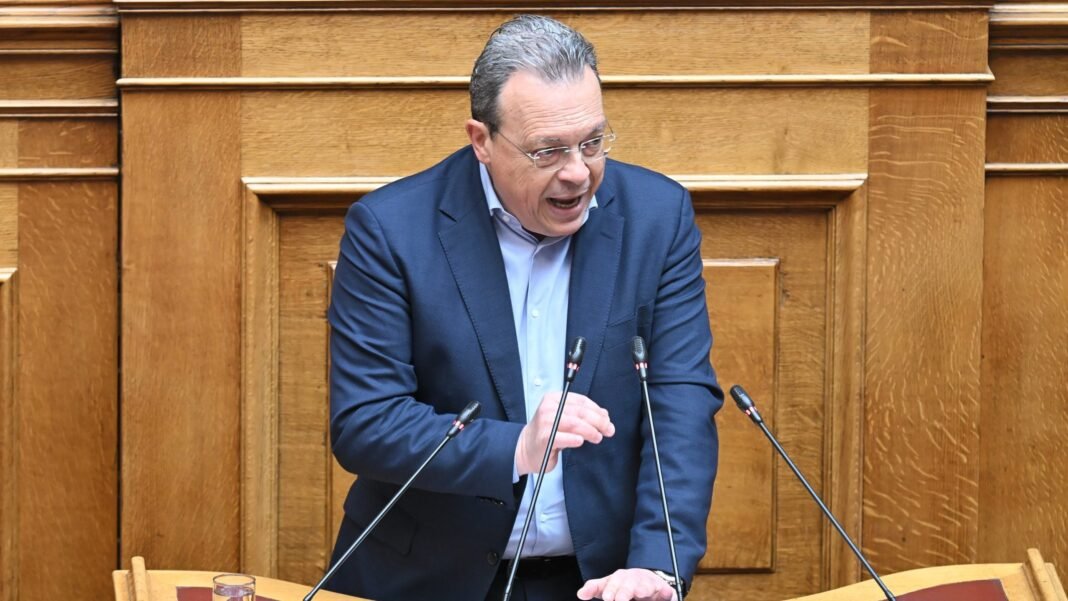 Φάμελλος για Λαζαρίδη: Ο Κυριάκος Μητσοτάκης είναι προσωπικά υπόλογος, δεν μπορεί να παριστάνει τον ανήξερο – Φτάνει πια Φάμελλος-για-Λαζαρίδη:-Ο-Κυριάκος-Μητσοτάκης-είναι-προσωπικά-υπόλογος,-δεν-μπορεί-να-παριστάνει-τον-ανήξερο-–-Φτάνει-πια