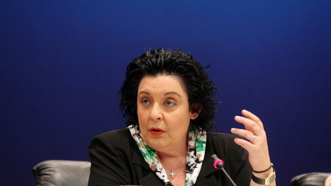 Κανέλλη για Μυλωνάκη: Καταλαβαίνω τι είναι να πάθεις εγκεφαλικό από φούσκωμα προσωπικό από κακοήθη μανταλάκια, δείτε βίντεο Κανέλλη για Μυλωνάκη: Καταλαβαίνω τι είναι να πάθεις εγκεφαλικό από φούσκωμα προσωπικό από κακοήθη μανταλάκια, δείτε βίντεο