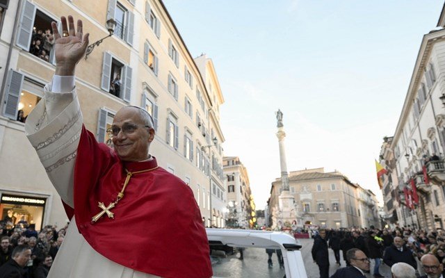 Ανγκόλα:-Ο-πάπας-Λέων-στηλιτεύει-την-κλιμάκωση-του-πολέμου-στην-Ουκρανία-–-Απηύθυνε-έκκληση-να-“σιγήσουν-τα-όπλα”