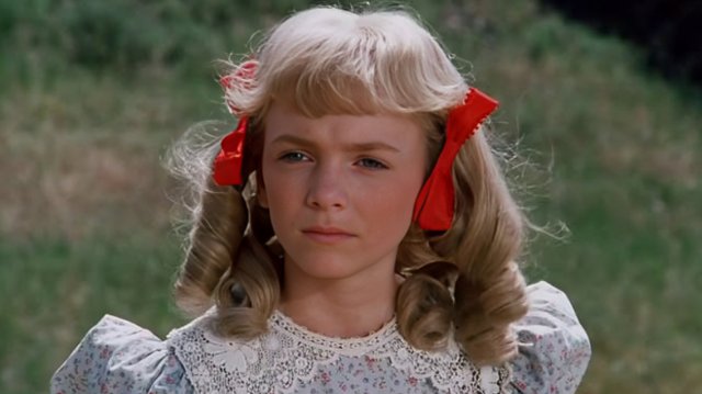 Το-Μικρό-Σπίτι-στο-Λιβάδι:-Έτσι-είναι-σήμερα-η-«κακομαθημένη-Νέλι»-από-τη-σειρά