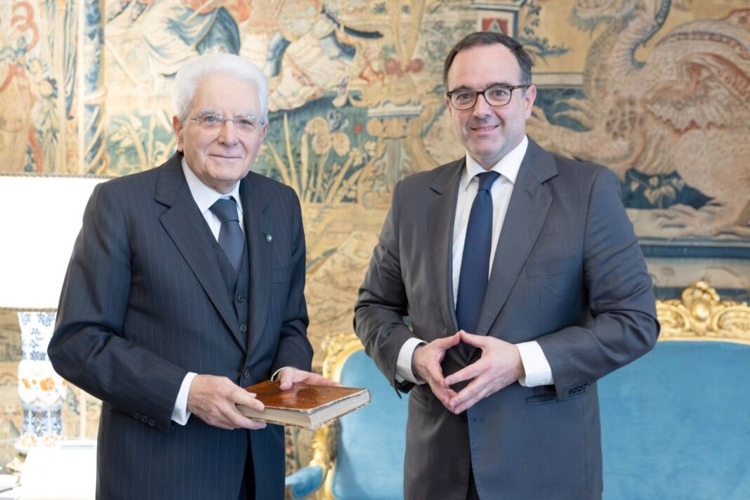 Θοδωρής-Κυριακού:-Συναντήθηκε-με-τον-Σέρτζιο-Ματαρέλα-στη-Ρώμη-–-Η-Ευρώπη-και-τα-σχέδια-ανάπτυξης-της-gedi-και-της-la-repubblica-στο-επίκεντρο-της-συζήτησης