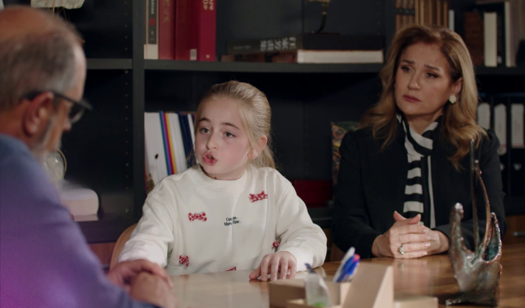 Έχω-παιδιά:-Ο-Νίκος-Μουτσινάς-μπαίνει-στη-σειρά