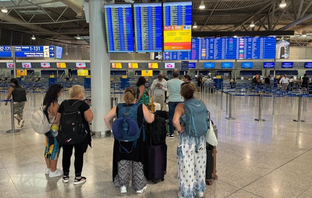 Italy and Portugal Follow Greece in Suspending EU Border Checks for UK Tourists italy-and-portugal-follow-greece-in-suspending-eu-border-checks-for-uk-tourists