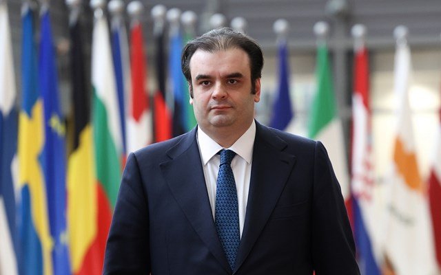 Κ. Πιερρακάκης στο Bloomberg: Η ΕΕ επιδιώκει συνομιλίες με τις ΗΠΑ για τους δασμούς αλλά είναι έτοιμη να απαντήσει Κ.-Πιερρακάκης-στο-bloomberg:-Η-ΕΕ-επιδιώκει-συνομιλίες-με-τις-ΗΠΑ-για-τους-δασμούς-αλλά-είναι-έτοιμη-να-απαντήσει