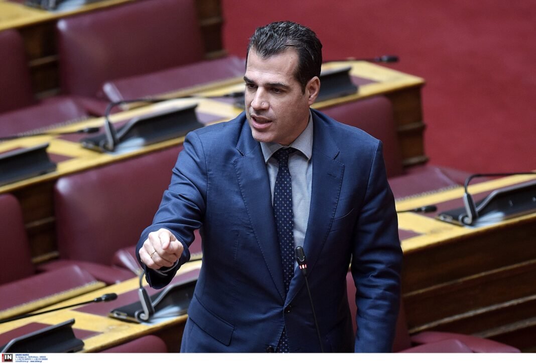 Εντολή Πλεύρη για επανεξέταση των αδειών διαμονής για τους αλλοδαπούς που κατηγορούνται για αξιόποινες πράξεις σε Σύμη και Κηφισιά Εντολή-Πλεύρη-για-επανεξέταση-των-αδειών-διαμονής-για-τους-αλλοδαπούς-που-κατηγορούνται-για-αξιόποινες-πράξεις-σε-Σύμη-και-Κηφισιά
