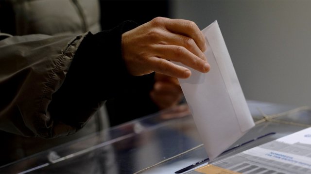 ALCO: Στις 10,6 μονάδες το προβάδισμα ΝΔ στην πρόθεση ψήφου, ποια κόμματα «καταπίνουν» Τσίπρας, Καρυστιανού alco:-Στις-10,6-μονάδες-το-προβάδισμα-ΝΔ-στην-πρόθεση-ψήφου,-ποια-κόμματα-«καταπίνουν»-Τσίπρας,-Καρυστιανού