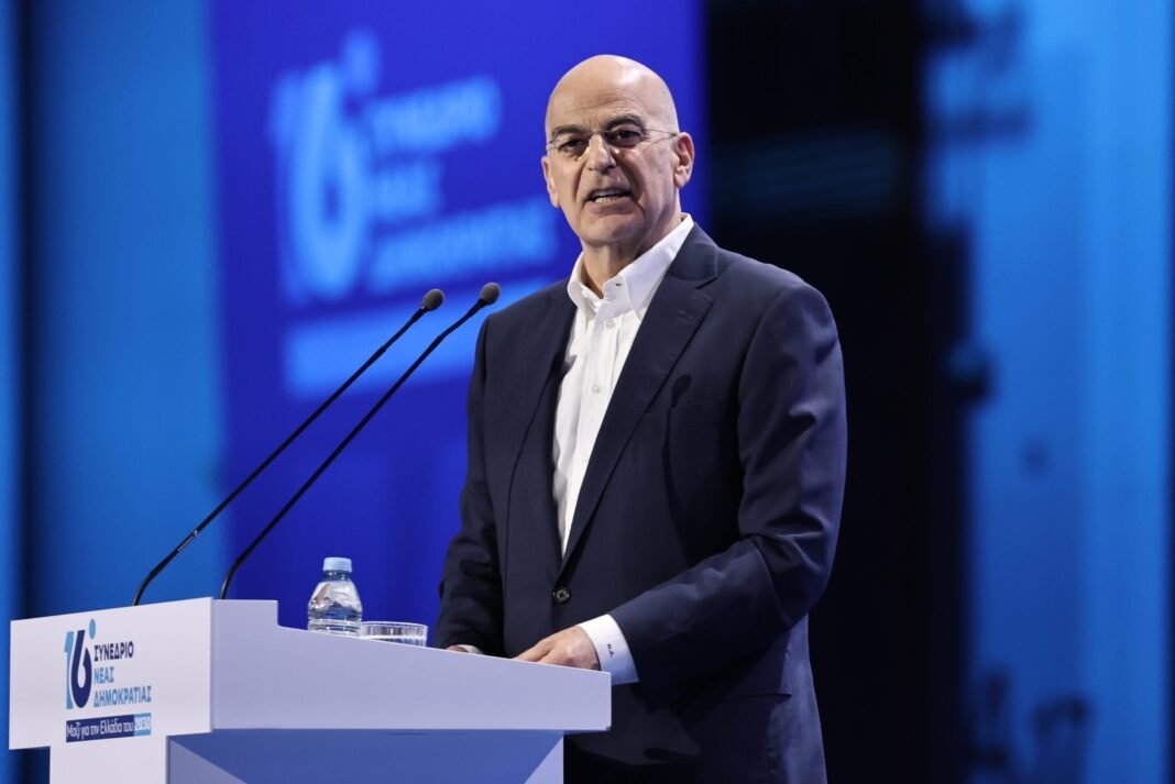 Συνέδριο ΝΔ – Δένδιας: Μας προβληματίζουν οι δημοσκοπήσεις – Οι πολίτες περιμένουν να αλλάξουμε την χώρα Συνέδριο-ΝΔ-–-Δένδιας:-Μας-προβληματίζουν-οι-δημοσκοπήσεις-–-Οι-πολίτες-περιμένουν-να-αλλάξουμε-την-χώρα