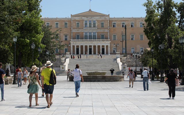 Τριπλές-εξετάσεις-για-την-ελληνική-οικονομία-το-επόμενο-20ήμερο