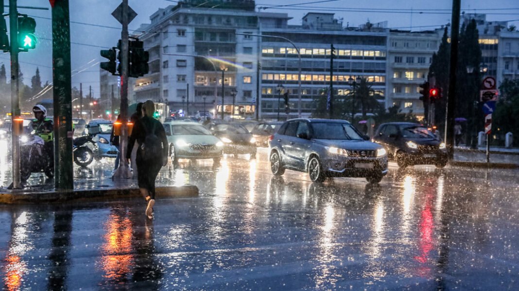 Μπουρίνι σε περιοχές της Αττικής, άστατος και αύριο ο καιρός: Δείτε βίντεο Μπουρίνι-σε-περιοχές-της-Αττικής,-άστατος-και-αύριο-ο-καιρός:-Δείτε-βίντεο
