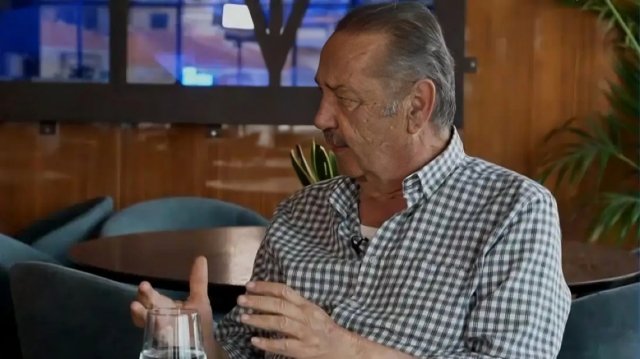 Ο Τάσος Κωστής δύο χρόνια μετά τον θάνατο της συζύγου του: Μου λείπει η συντροφικότητα, δεν είναι καλή η μοναξιά Ο-Τάσος-Κωστής-δύο-χρόνια-μετά-τον-θάνατο-της-συζύγου-του:-Μου-λείπει-η-συντροφικότητα,-δεν-είναι-καλή-η-μοναξιά