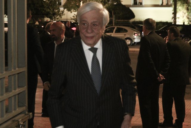 «Τεχνητή-Νοημοσύνη-και-Απονομή-της-Δικαιοσύνης»:-Διάλεξη-του-Προκόπη-Παυλόπουλου-στο-Μέγαρο-Μουσικής