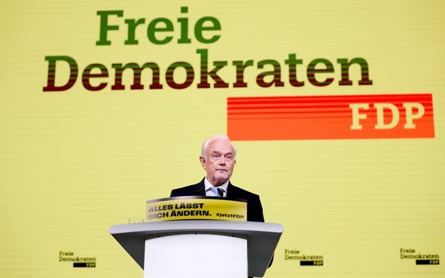 Γερμανία:-Ο-Βόλφγκανγκ-Κουμπίκι-εξελέγη-αρχηγός-του-fdp