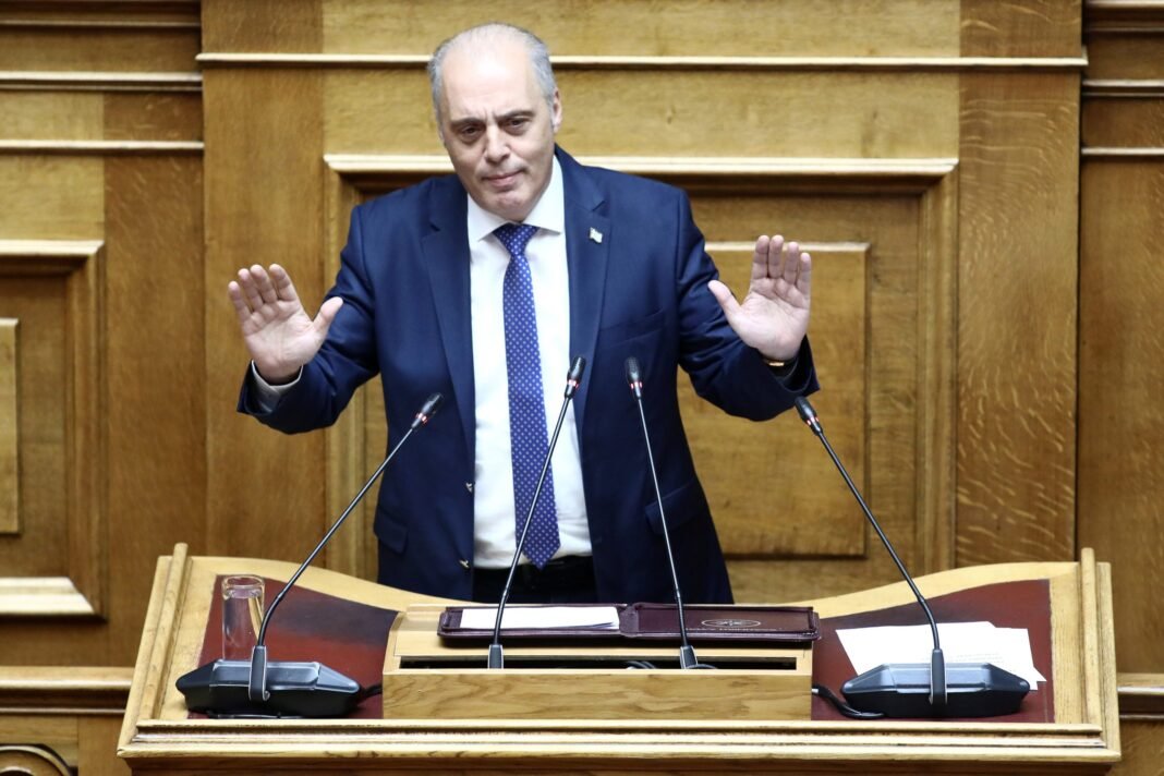Βελόπουλος: «Δεδομένη η μετεκλογική συνεργασία ΝΔ, ΠΑΣΟΚ και ΣΥΡΙΖΑ με “μπαλαντέρ” τα δήθεν νέα κόμματα που έφτιαξε το σύστημα» Βελόπουλος:-«Δεδομένη-η-μετεκλογική-συνεργασία-ΝΔ,-ΠΑΣΟΚ-και-ΣΥΡΙΖΑ-με-“μπαλαντέρ”-τα-δήθεν-νέα-κόμματα-που-έφτιαξε-το-σύστημα»