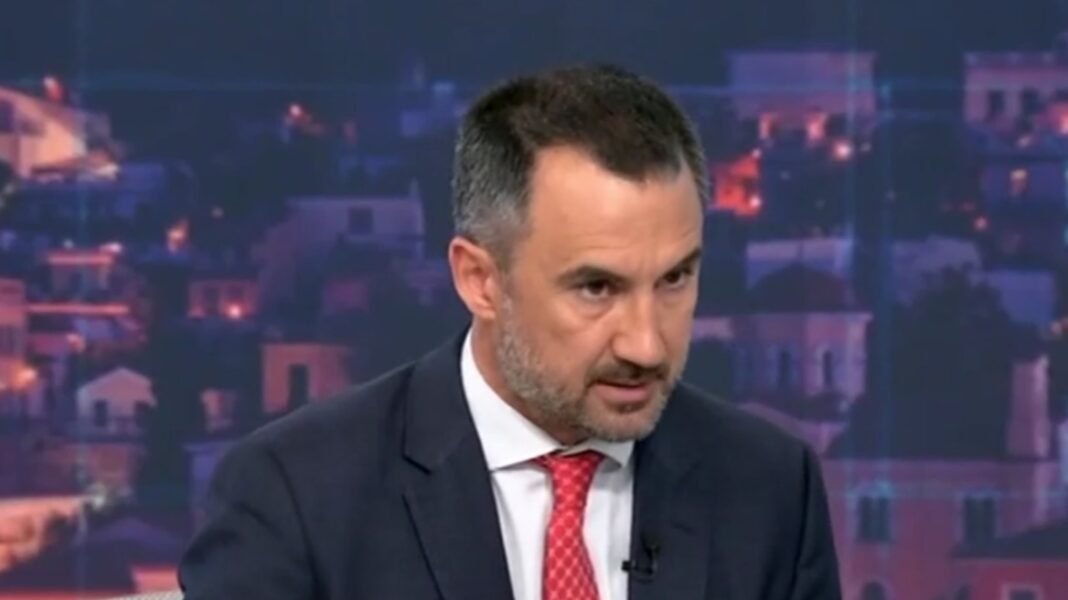 Χαρίτσης: «Η αποχώρηση ήταν πολιτικά αναγκαία», τα μηνύματα για Τσίπρα και την ενότητα της Αριστεράς Χαρίτσης: «Η αποχώρηση ήταν πολιτικά αναγκαία», τα μηνύματα για Τσίπρα και την ενότητα της Αριστεράς