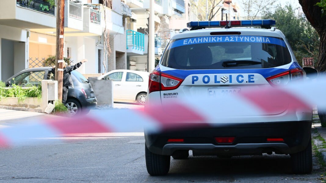 Νέα επιχείρηση για παράνομες επιδοτήσεις από τον ΟΠΕΚΕΠΕ σε Αγρίνιο και Κοζάνη: 13 συλλήψεις, πάνω από 2,5 εκατ. ευρώ το παράνομο κέρδος Νέα-επιχείρηση-για-παράνομες-επιδοτήσεις-από-τον-ΟΠΕΚΕΠΕ-σε-Αγρίνιο-και-Κοζάνη:-13-συλλήψεις,-πάνω-από-2,5-εκατ.-ευρώ-το-παράνομο-κέρδος