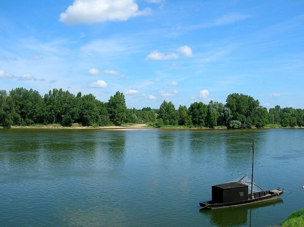 Greek Mythology’s Mysterious Eridanos River May Point to a Real Place in Europe greek-mythology’s-mysterious-eridanos-river-may-point-to-a-real-place-in-europe