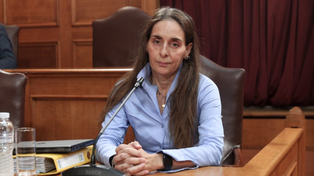 Στη-δικογραφία-για-το-κύκλωμα-των-επιδοτήσεων-ΟΠΕΚΕΠΕ-το-όνομα-της-Τυχεροπούλου-–-Κρατούσε-σε-κλειδωμένο-ερμάριο-12-προσφυγές-κατηγορουμένων